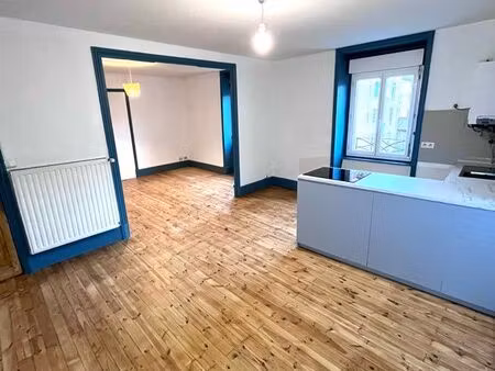 appartement t4 lumineux – 100 m² – centre-ville