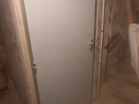 cave à louer arsenal 75004