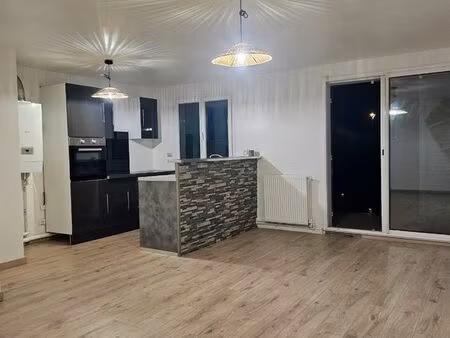 location f2 avec jardin