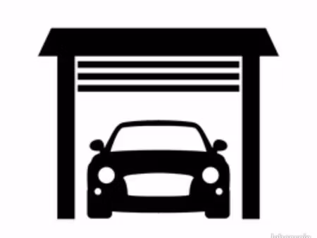 garage / box centre village