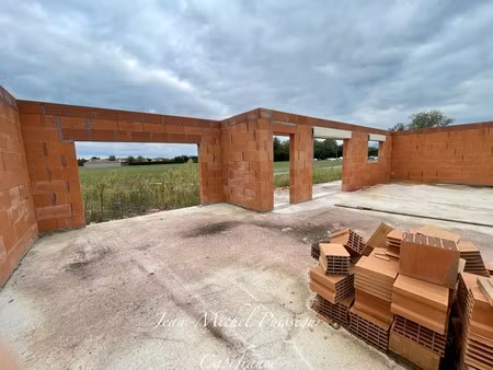 à vendre maison de plain-pied 5 pièces de 135m2 à saint gaudens (31)  terrain 730m2  vue p