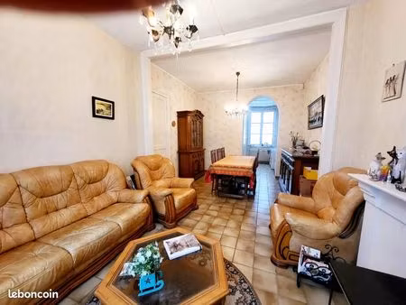 maison 4 pièces 90 m²