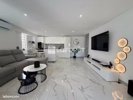 maison 2 pièces 66 m²