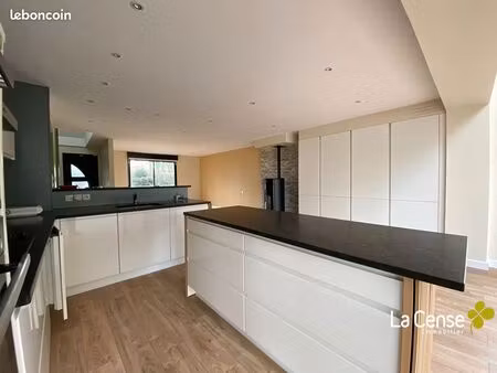 maison 9 pièces 157 m²