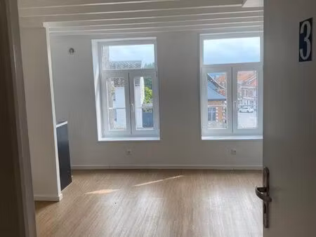 joli appart 1 chambre bavay centre