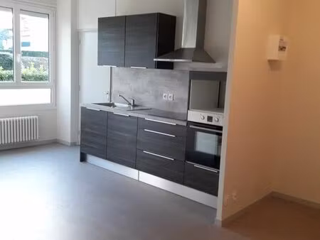 appartement grand t2 62m²