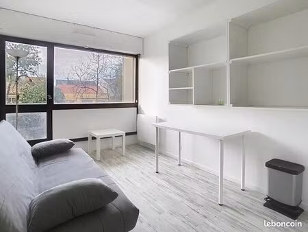 appartement 1 pièce 16 m²