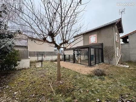 maison 2 pièces 54 m²