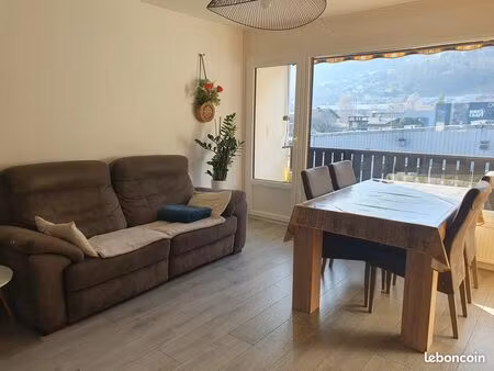 appartement 3 pièces 64 m²