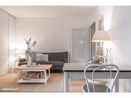 ​studio de standing 26m² – jardin clos privatif 30m2 & parking nominatif