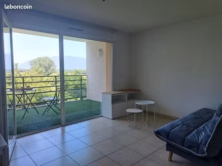 bel appartement t2 meublé avec garage - disponible mi-février