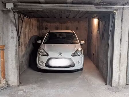 location garage grenoble