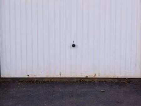 location garage sin le noble