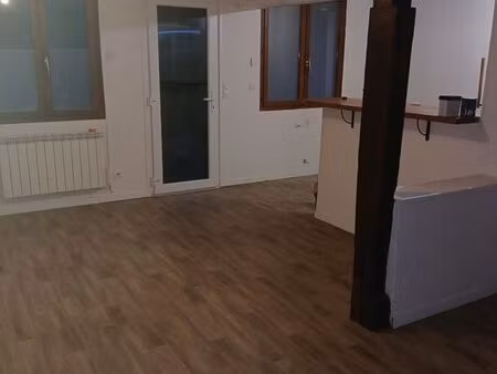 maison de ville à louer à déville les rouen