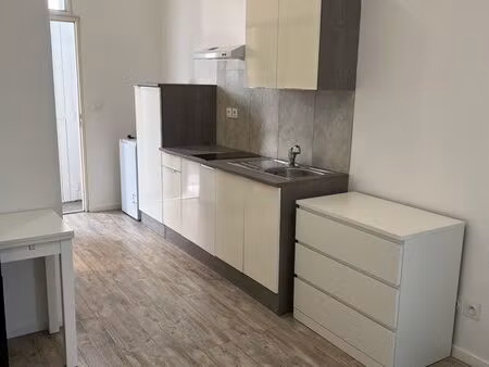 studio meublé bas floirac à louer