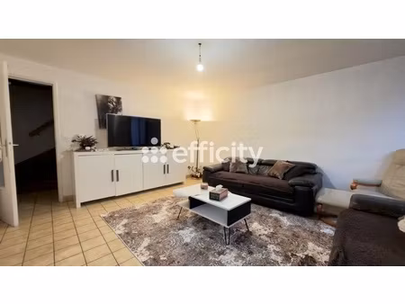 immeuble 4 pièces - 190 m²