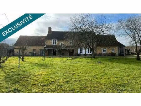 propriété 230m2 d’habitation + 230 m2 de dépendances à rénover + annexes  sur terrain 4800