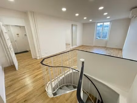 bureaux rénovés île saint-louis