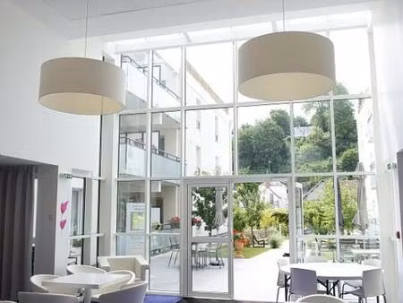 appartement t2 +terrasse- résidence senioriales de saint-avertin