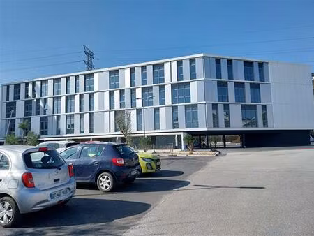 location bureau brest 220 m²