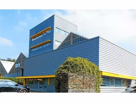 location bureau brest 470 m²