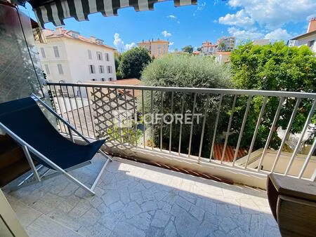 cannes carnot : appartement 2 pièces 50 m² avec garage et cave