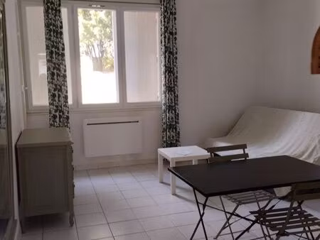 cassis bestouan appartement 30m2