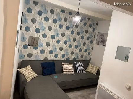 appartement meublé studio centre-ville de sérignan