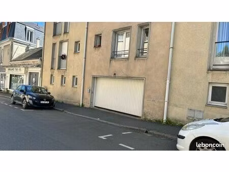 garage couvert quartier doutre entrée chu