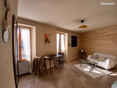 appartement cosy rénové proche commodités