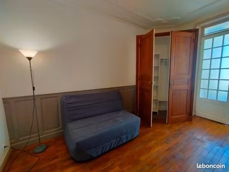 loue studio meublé centre ville