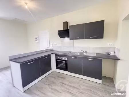 appartement 3 pièces 81 m²