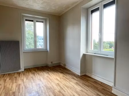 appartement 3 pièces 50 m² - jardin