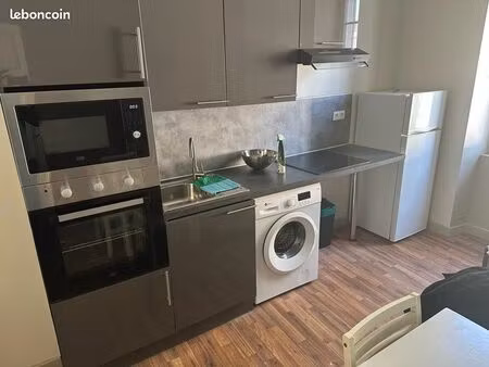 studio de 25 m2 entièrement rénové été 2025 - clim réversible - proche commodités