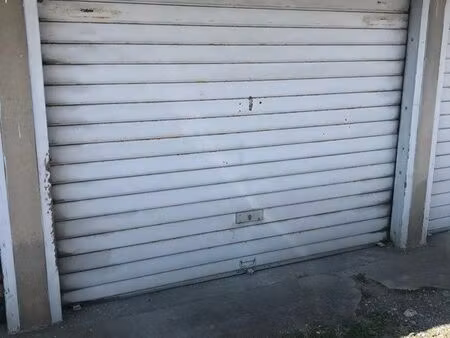 garage