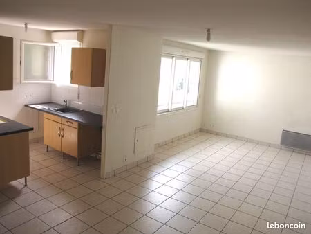 appartement t3 65m2 et parking bordeaux-caudéran