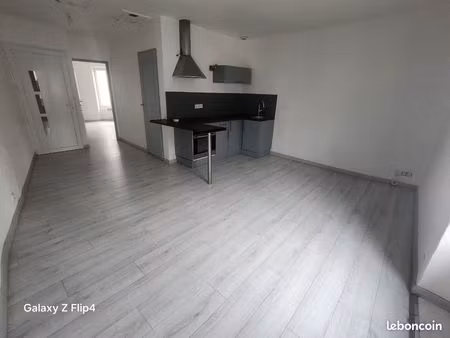 appartement avec cuisine équipée