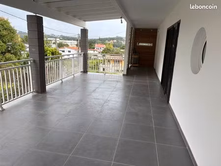 a louer appartement f4 lamentin