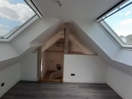 studio avec cave atypique