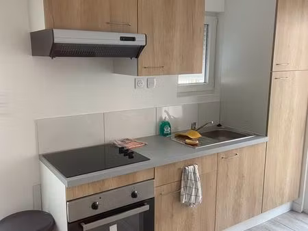 grand studio avec terrasse et jardin privatif