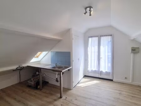 appartement 35 m² 3 pièces traversantes