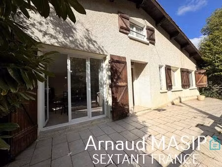 maison 4 faces sur 2 niveaux  178m² hab  appartement 2-ch  terrasses  jardin d'agrement ..