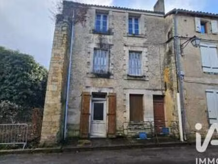 vente maison à ruffec (16700) : à vendre / 128m² ruffec
