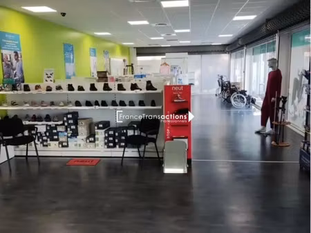 local commercial a louer