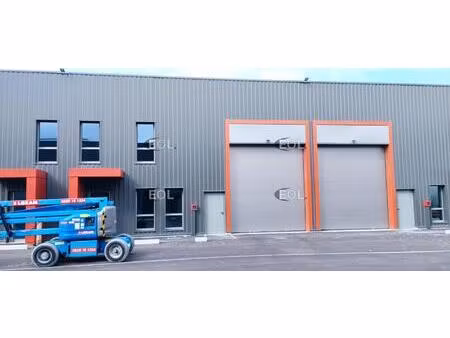 local d'activités à louer