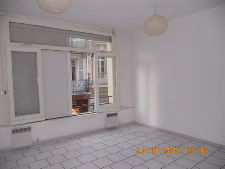 location appartement 3 pièces 65 m² à pamiers (09100)