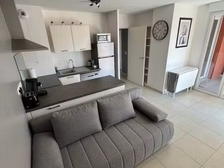 location appartement 2 pièces 37 m² à marseille 15 (13015)