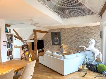 coup de coeur ! magnifique loft de 103 m2 avec terrasse  cave et parkings