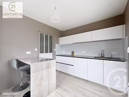 pavillon 7 pièces 139 m²