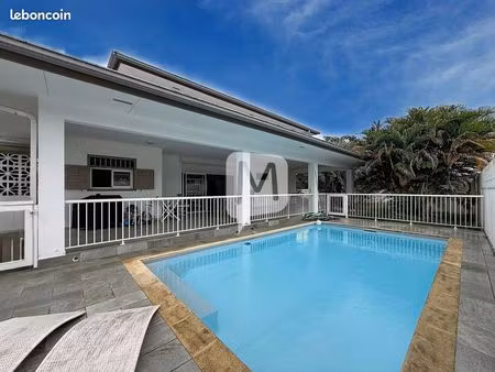 maison 4 pièces 137 m²